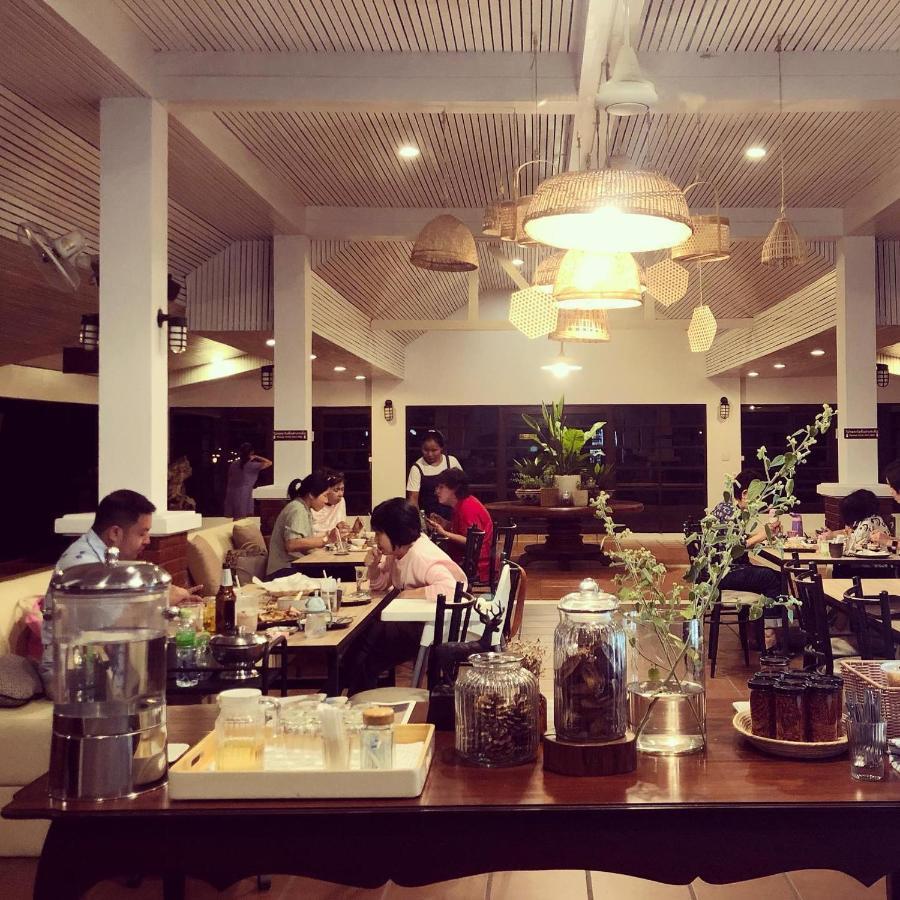 Nakhonratchasima Korat Resort Hotel מראה חיצוני תמונה